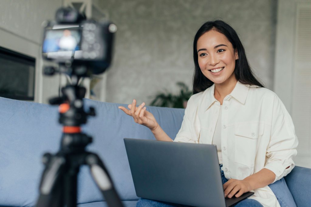 Women-talking-infront-of-camera-1024x683